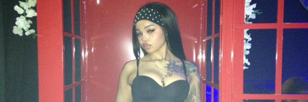 🍓👄's banner