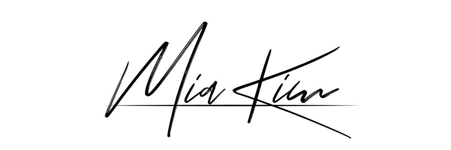 𝗆𝗂𝖺 𝗄𝗂𝗆's banner