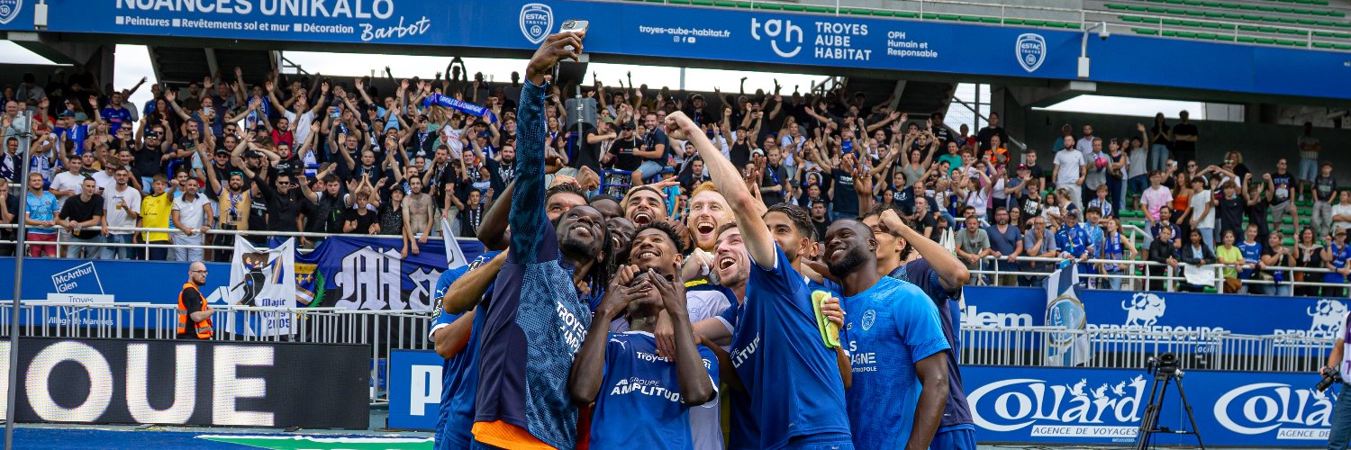 ESTAC Troyes's banner