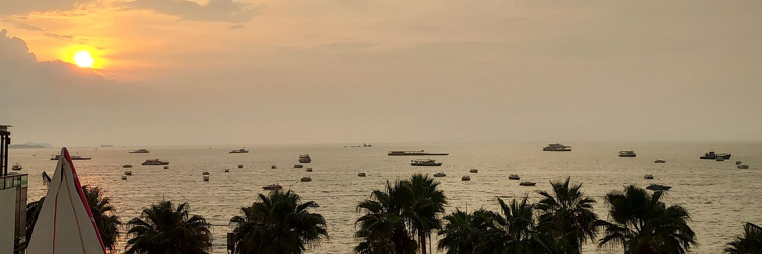 พุดดิ้ง93˚✩˙⋆7TH YEAR 小닝 arielyn 🍮 🌌⭐️🌊's banner
