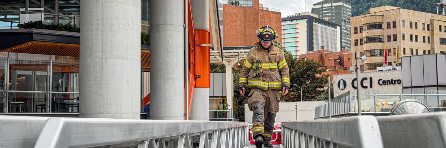 Bomberos Oficiales de Bogotá's banner