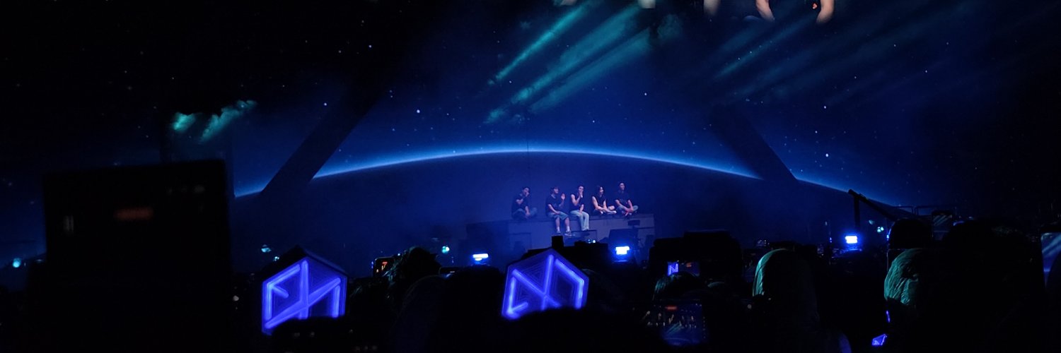 ʷᵒⁿⁿⁱᵉᵗˢ ᵗˢ's banner