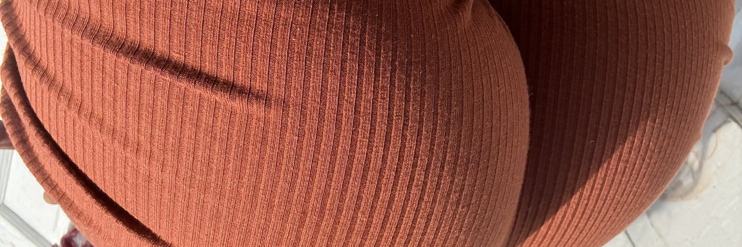 Arii w the best Throat~💜🥴💦's banner
