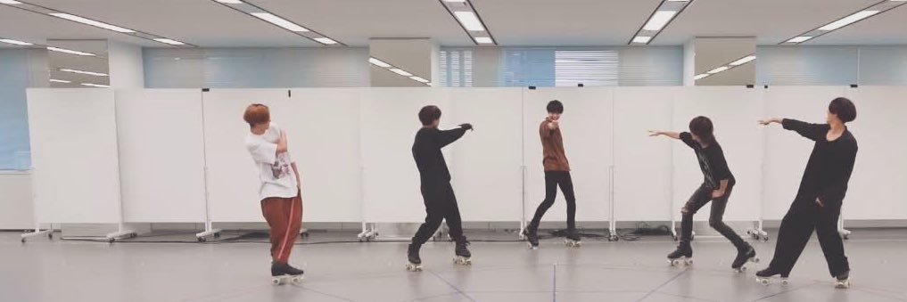 まる's banner