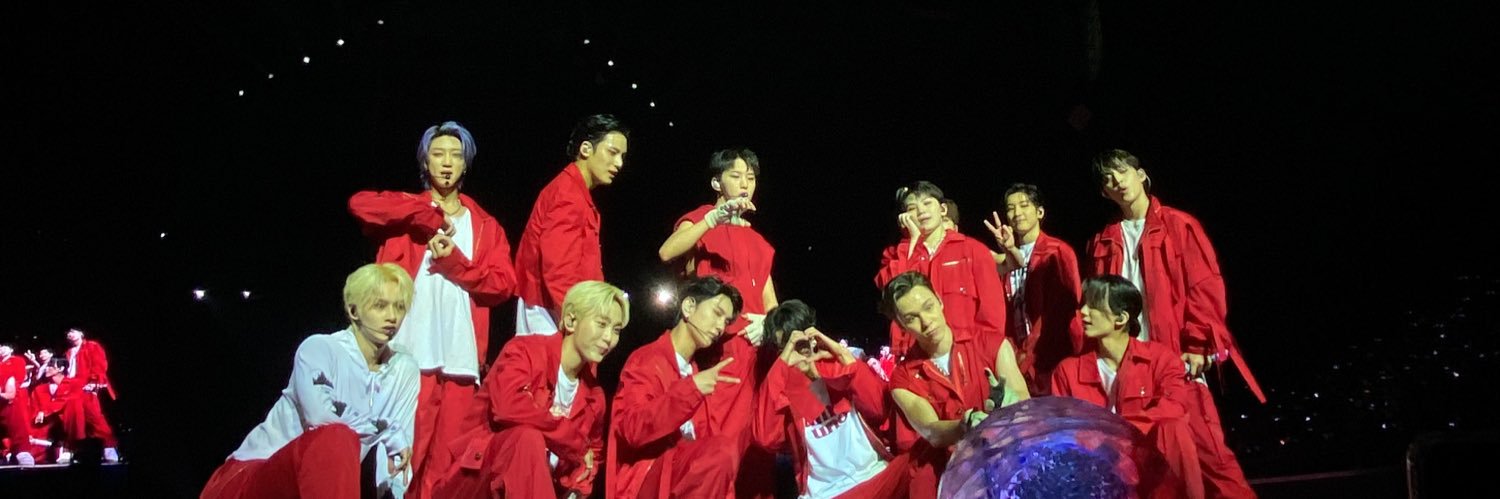 aish ♡ :)'s banner