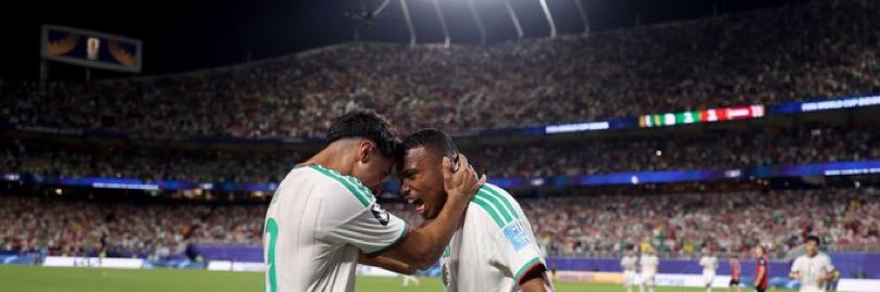 Abdallah🇩🇿's banner