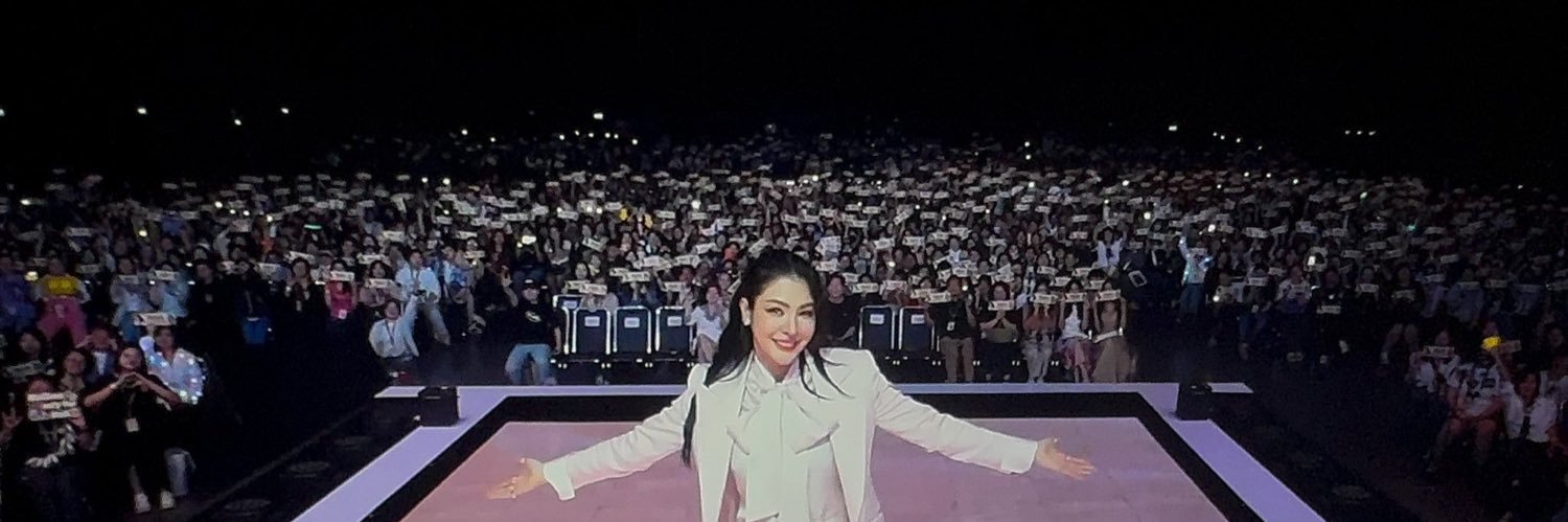 𝑨𝒏𝒕 ◡̈⃝ 💛🌻🍑's banner
