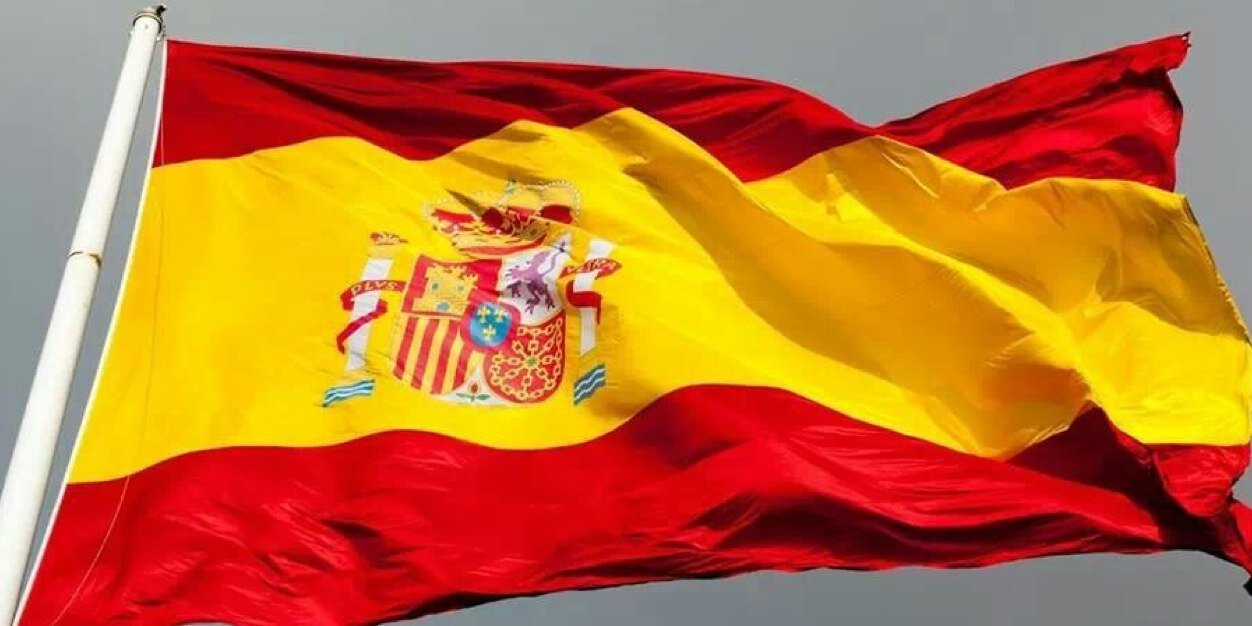 Carlos Prat's banner