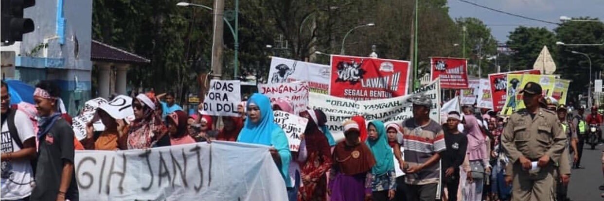 Wadas Melawan's banner