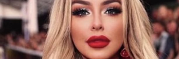 FACETUNE's banner