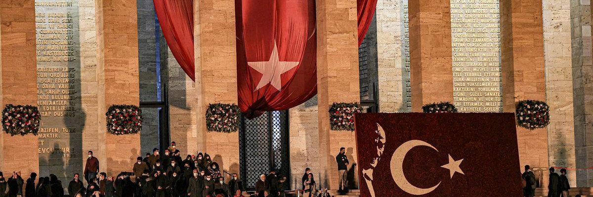 zamane 🇹🇷's banner