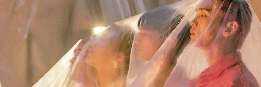 jonghyun pics🌙's banner