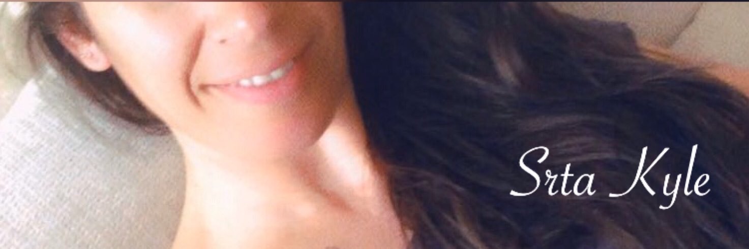Srta_Kyle's banner