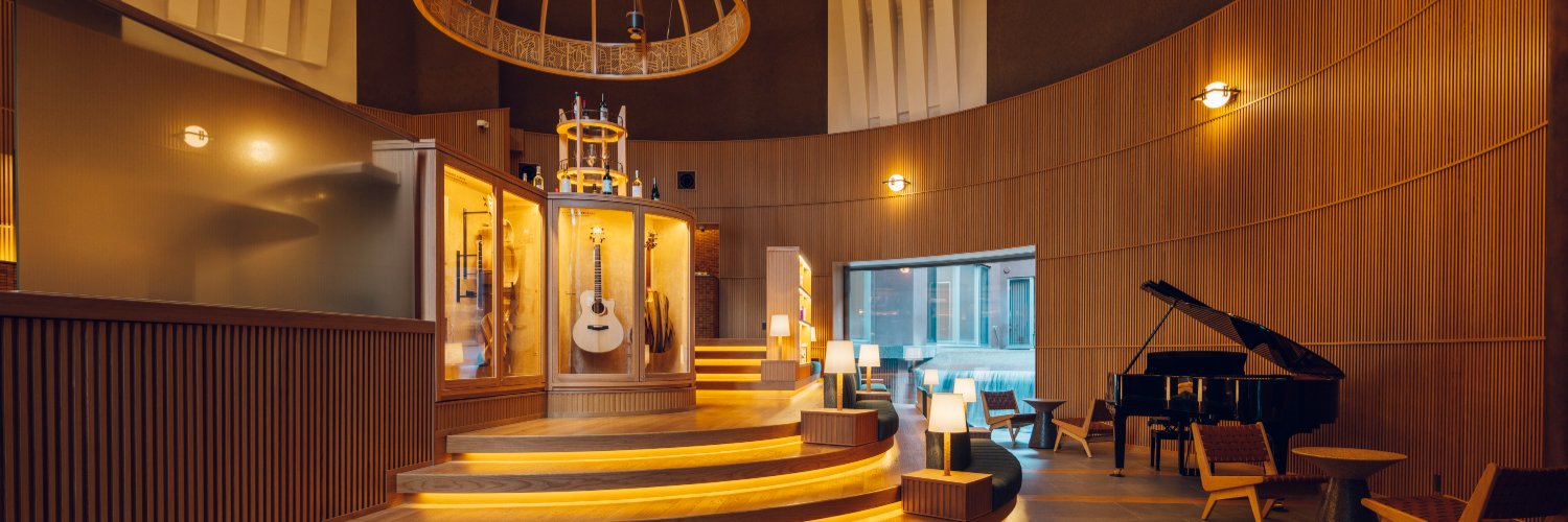星野リゾート Hoshino Resorts's banner