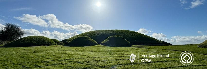 Brú na Bóinne - Newgrange and Knowth's banner