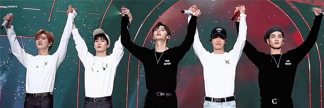 얼반5️⃣'s banner