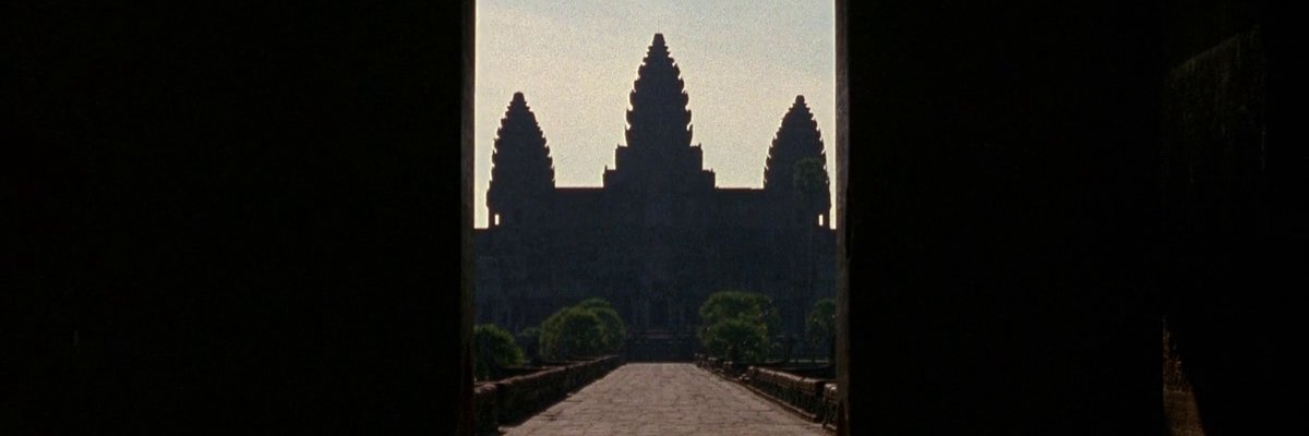 Komẹ's banner