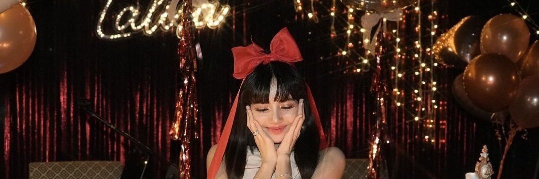 เอลลี่ ally's banner