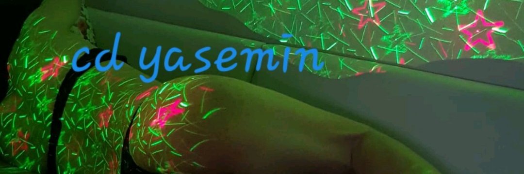 Yasemin Kader's banner
