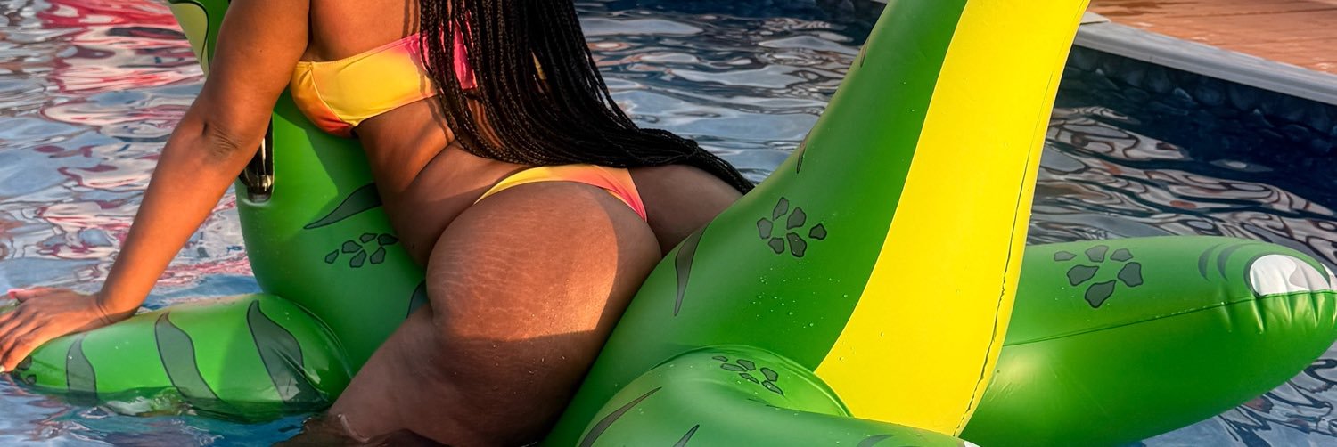 Juicy's banner