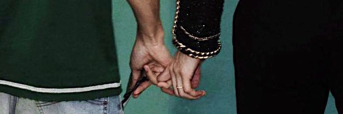 𝐎𝐧𝐢𝐤𝐚⁴⁴'s banner