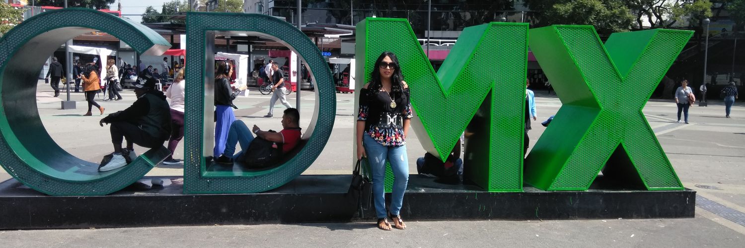 Karen Montemayor ( cuenta official )'s banner