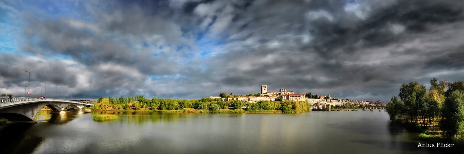 Zamora - Spain's banner