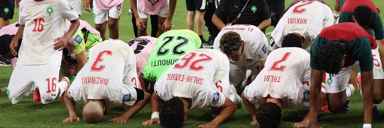22's banner