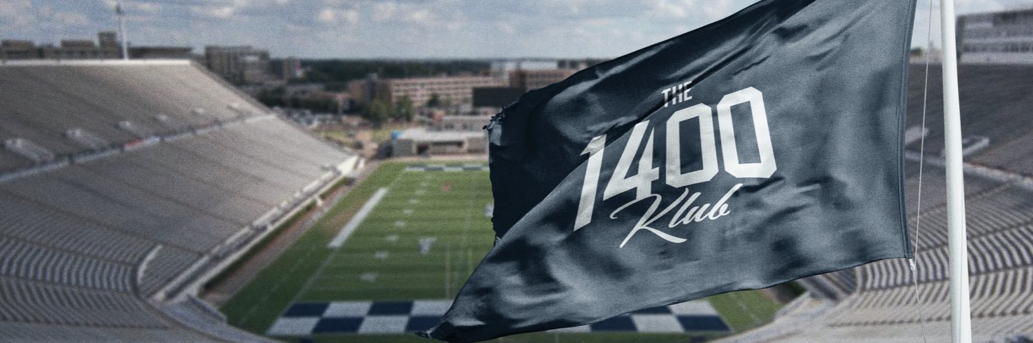 The 1400 Klub's banner