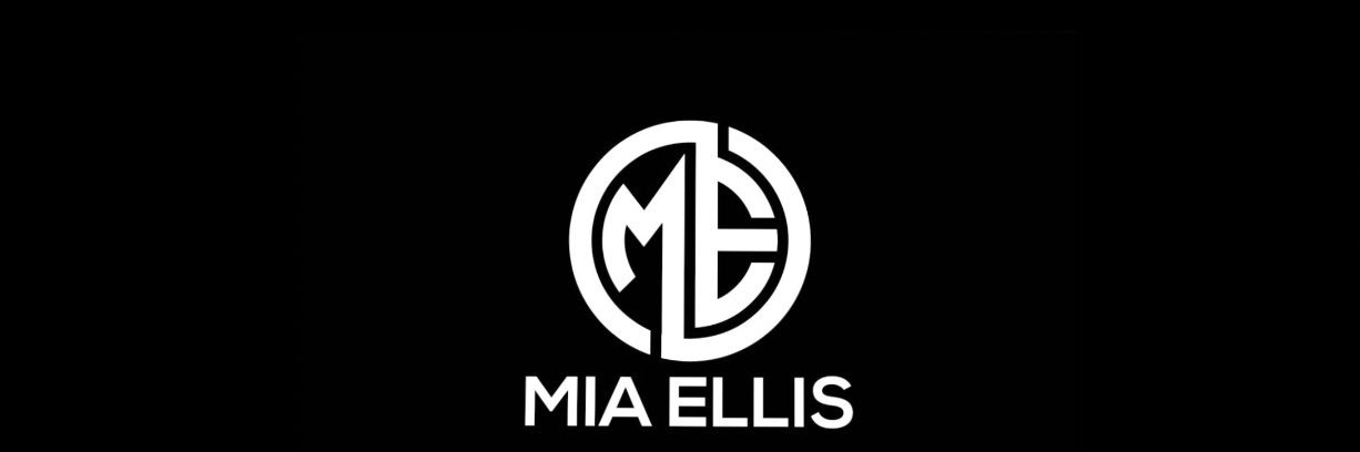 Mia Killer Bee Ellis 🐝 8-3-7KO’s's banner