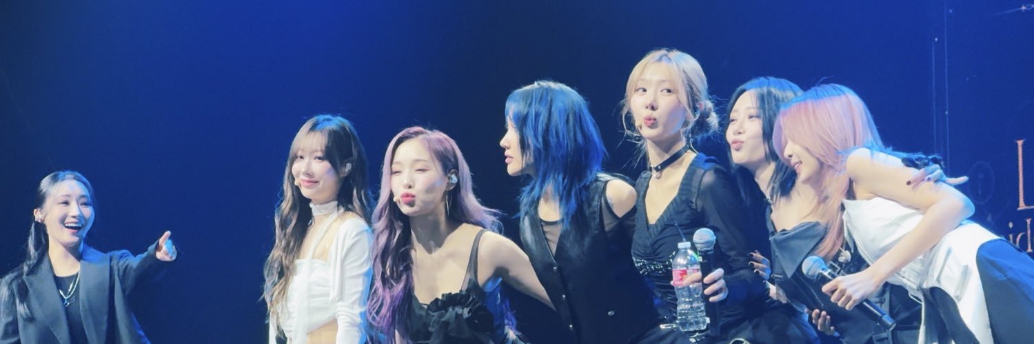 june 🐰🌻's banner