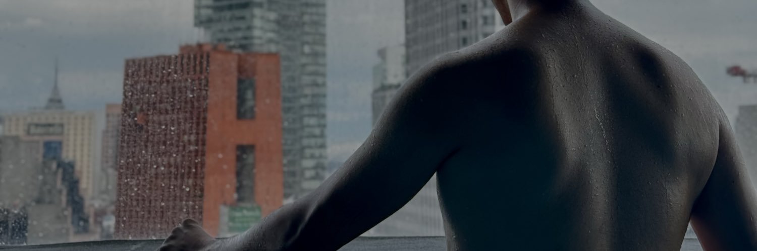 A Tr's banner