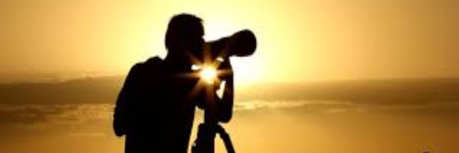 Buyur Burdan Bak's banner