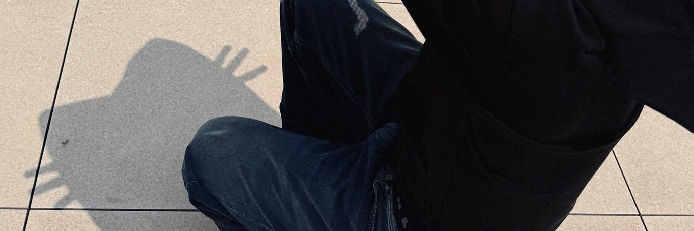 일's banner