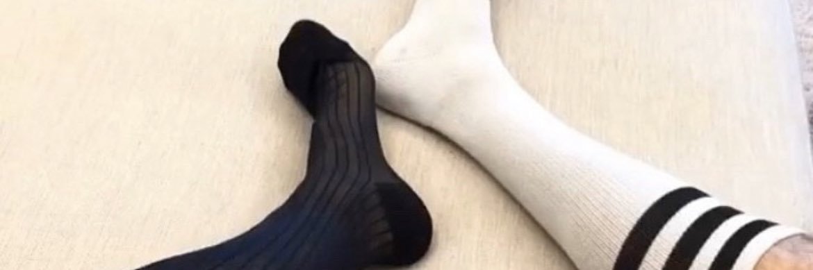 SwissSocksFeet 🇨🇭's banner