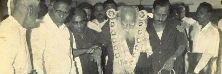 ஈன வெங்காயம் 🇮🇳's banner