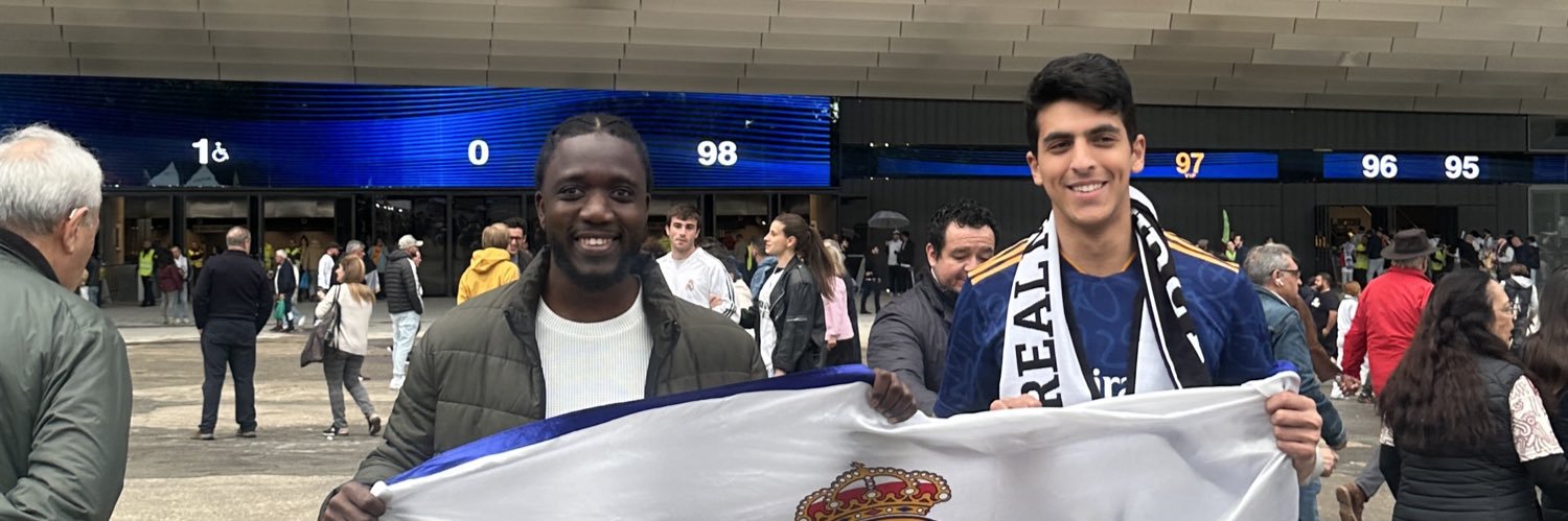 Papis 🇸🇳's banner