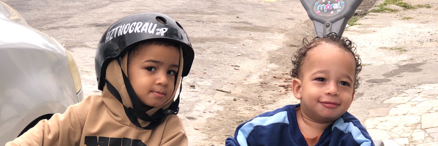 Naju Cardoso 's banner
