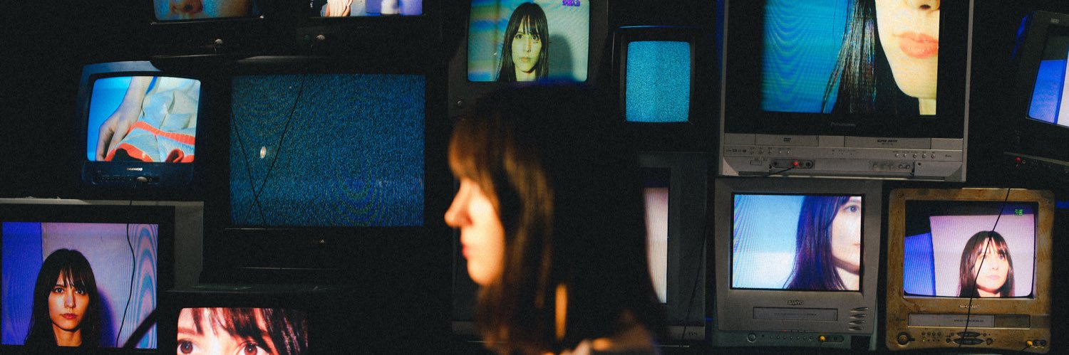 For Tracy Hyde's banner