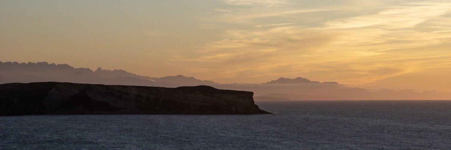 iván 🌞's banner