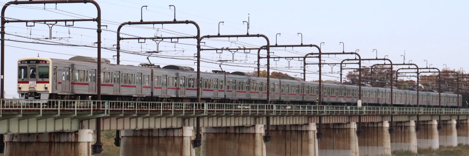 ら い な ぁ(量産型MSはいいぞ)'s banner