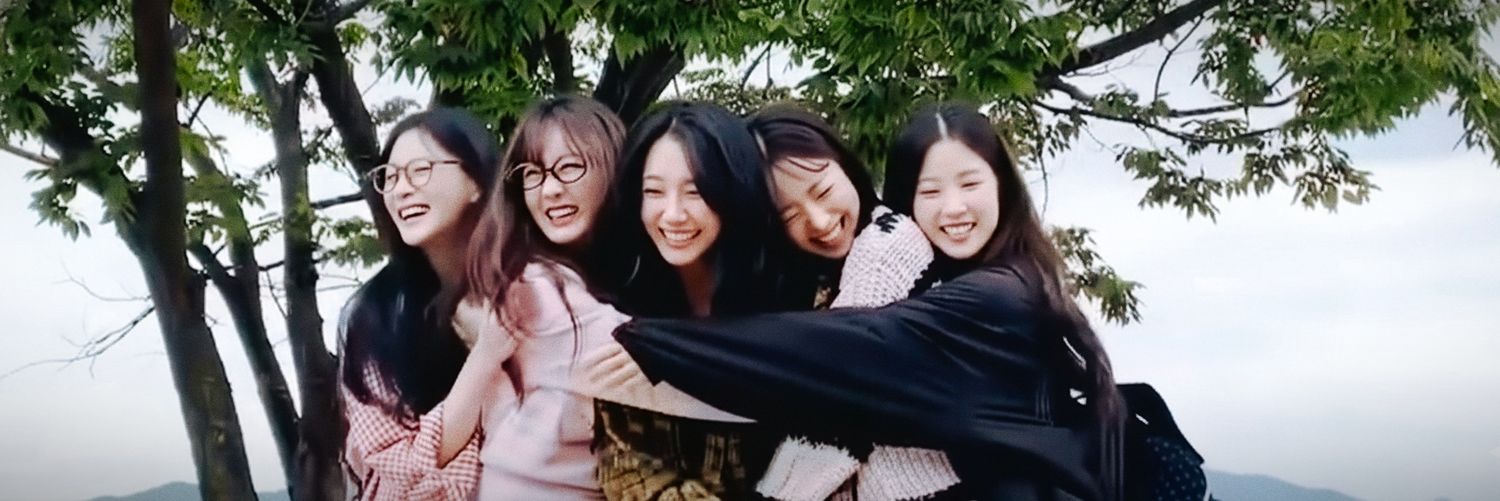 𝚛𝚒𝚎𝚕 에이핑크🌷's banner