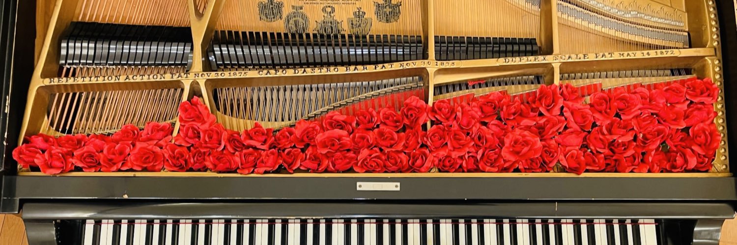 Miho Piano's banner