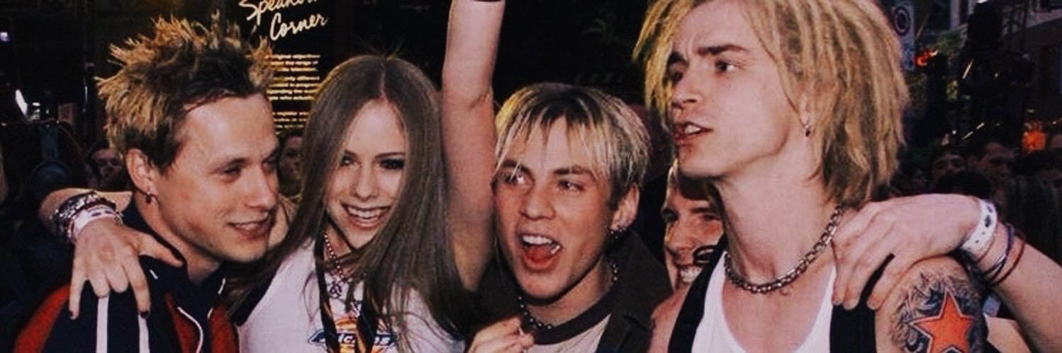 sk8er 🦇's banner