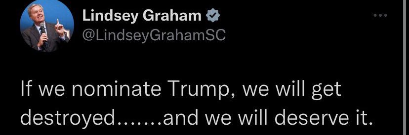 Republicans against Trump's banner