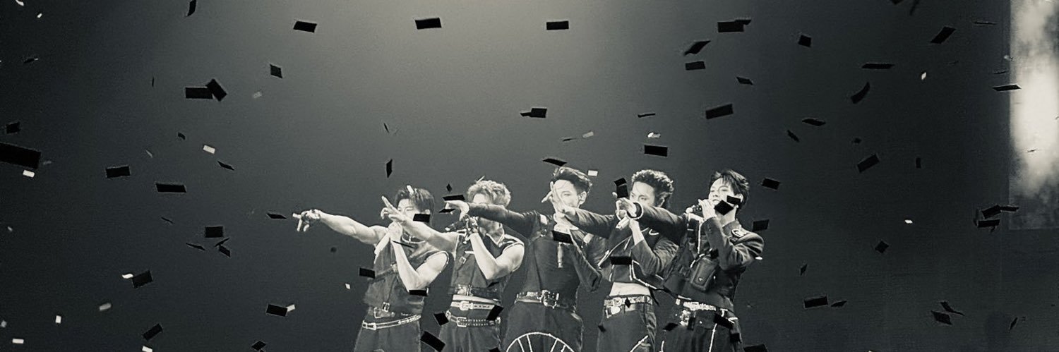 ·͜·♡ says ; meow! ✨'s banner