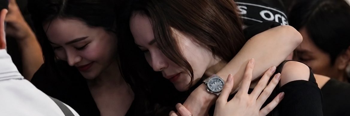 IC~~'s banner