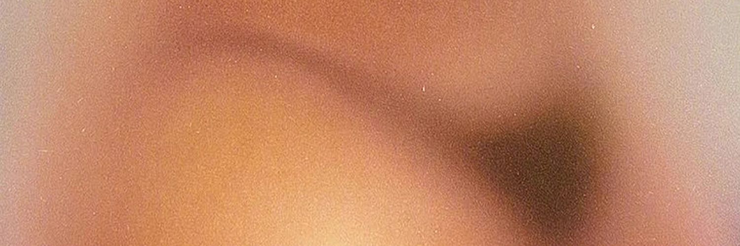 QoQ's banner