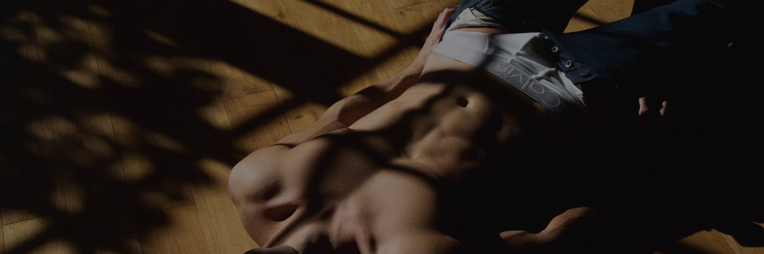 Romeo Veneziani's banner