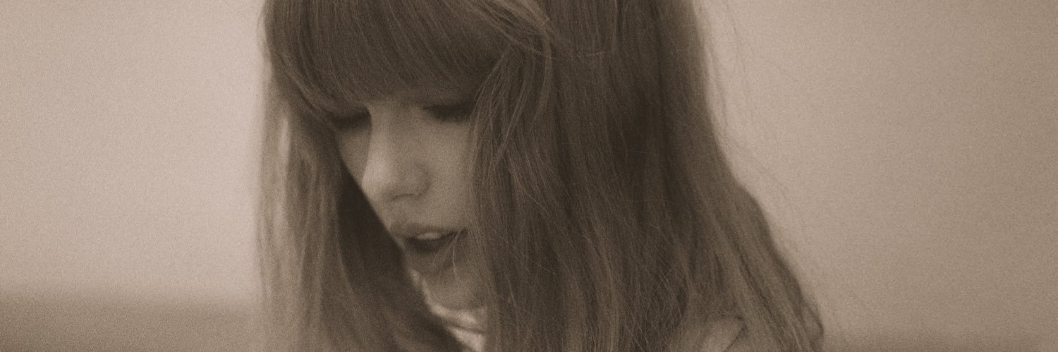 taylor mp4's banner